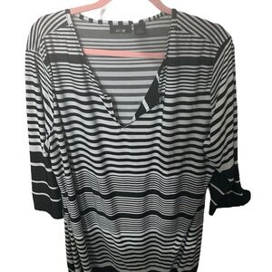 Apt. 9 Black and White Striped Women's Top